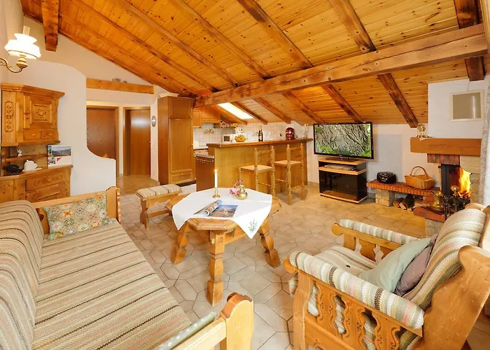 Touring Cheminée Appartamento